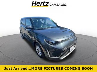 Used 2025 Kia Soul LX w/ LX Technology Package FWD video 1