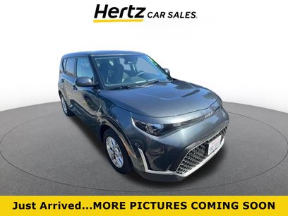 Used 2025 Kia Soul LX w/ LX Technology Package