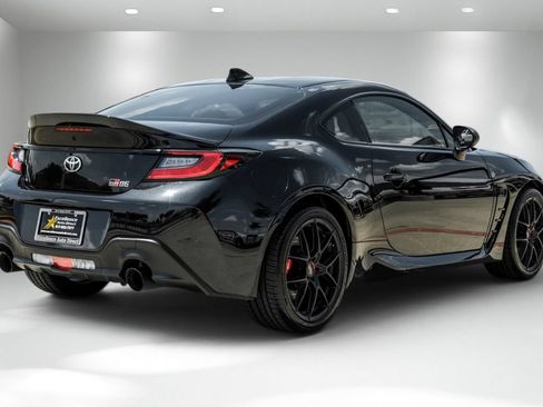 Used 2024 Toyota GR86 Premium w/ Performance Package RWD image 8