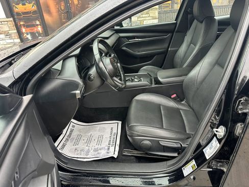 Used 2021 MAZDA MAZDA3 s image 10