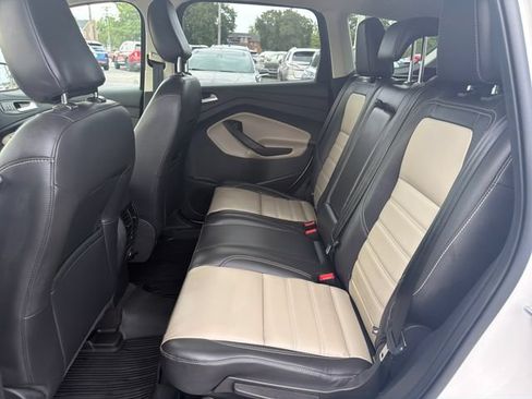 Used 2019 Ford Escape SEL FWD image 28