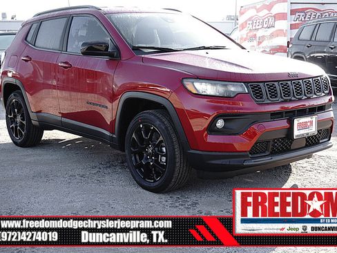 New 2026 Jeep Compass Latitude image 7