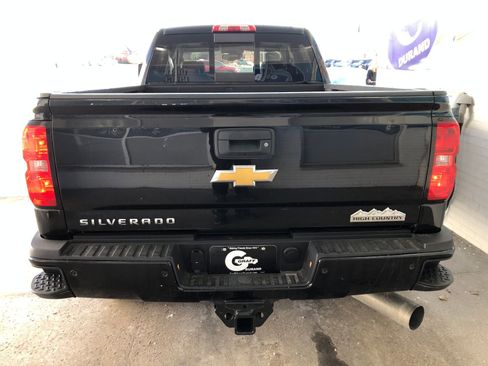 Used 2015 Chevrolet Silverado 3500 High Country w/ Duramax Plus Package image 7