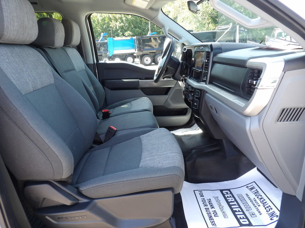 Used 2025 Ford F550 4x4 Crew Cab image 43