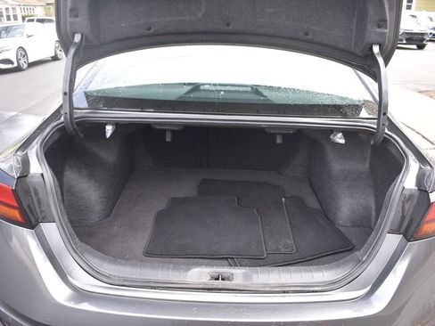 Used 2025 Nissan Altima 2.5 SV image 29