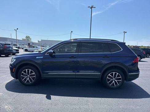 Used 2021 Volkswagen Tiguan SE FWD image 4