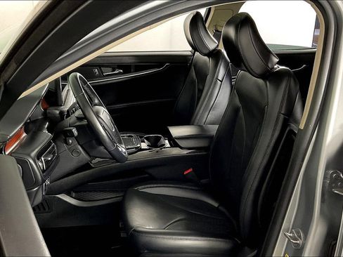 Used 2023 Lincoln Nautilus Reserve image 36