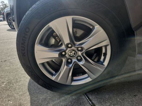 Certified 2024 Toyota RAV4 XLE FWD image 37