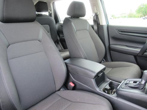 Used 2024 Honda CR-V LX image 9
