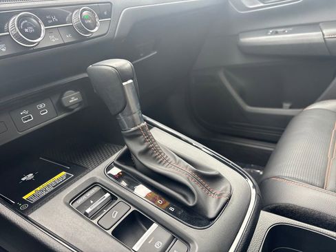 Certified 2025 Honda CR-V Sport-L image 18