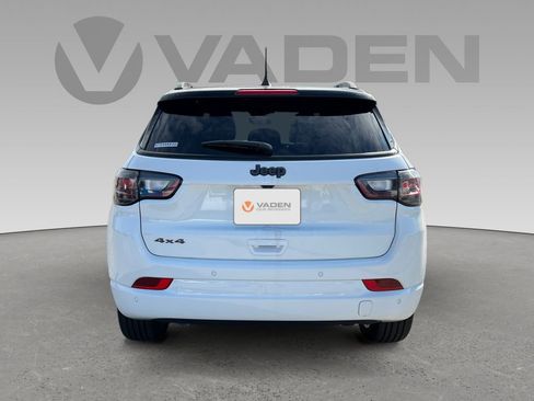 New 2025 Jeep Compass Limited w/ High Altitude Package image 24