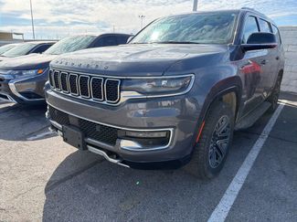 Used 2023 Jeep Wagoneer Series II w/ HD Trailer Tow Package video 1