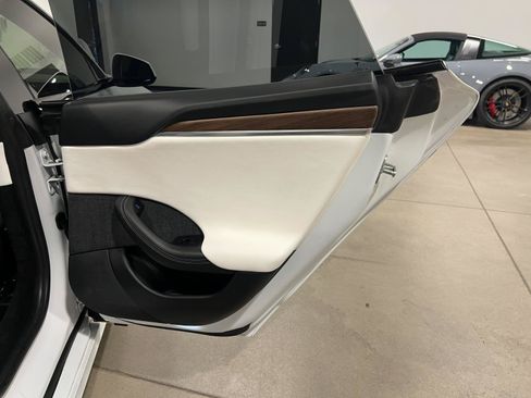 Used 2021 Tesla Model S Plaid AWD/4WD image 40