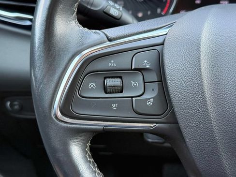 Used 2022 Buick Encore GX Essence w/ Experience Buick Package FWD image 11
