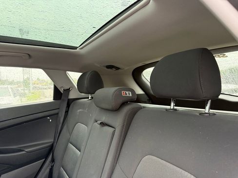 Used 2017 Hyundai Tucson Night AWD/4WD image 25