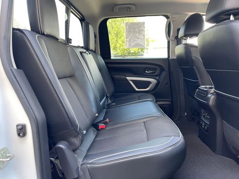 Used 2019 Nissan Titan PRO-4X w/ Pro-4x Utility Package AWD/4WD image 24