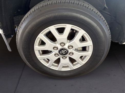 Used 2025 Toyota Tacoma SR image 14