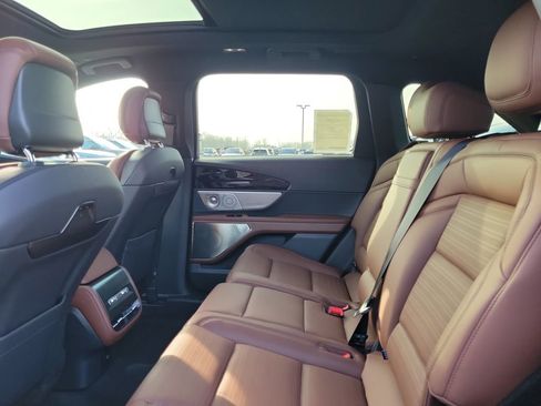 New 2026 Lincoln Nautilus Reserve image 13