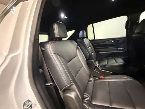 Used 2026 Chevrolet Traverse LT AWD/4WD image 64
