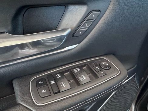 Used 2023 RAM 1500 Laramie image 11