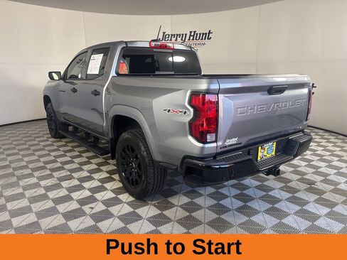 Used 2025 Chevrolet Colorado W/T w/ WT Custom Package image 7