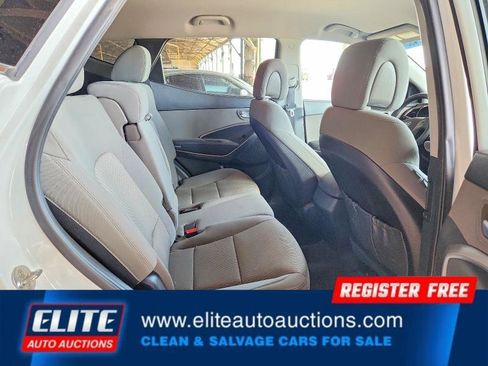 Used 2018 Hyundai Santa Fe Sport image 22