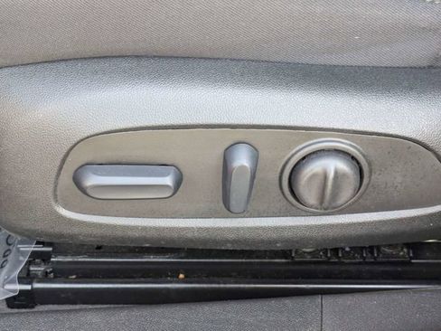 Used 2024 Chevrolet Malibu LT image 19