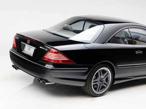 Used 2005 Mercedes-Benz CL 65 AMG image 27