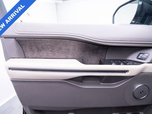 Used 2020 Ford Expedition Max Limited w/ Equipment Group 301A image 18