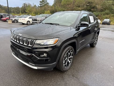 New 2026 Jeep Compass Limited image 7