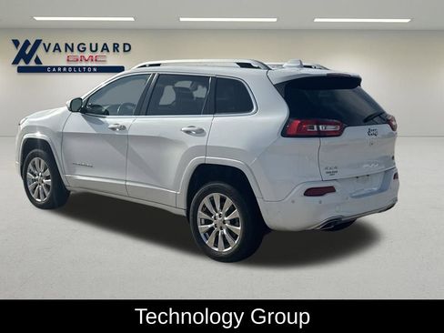 Used 2016 Jeep Cherokee Overland w/ Technology Group image 3
