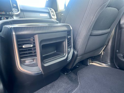 Used 2025 RAM 1500 Big Horn AWD/4WD image 19
