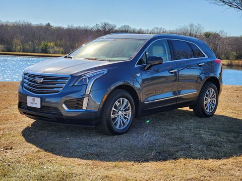 Used 2019 Cadillac XT5 Luxury image 3