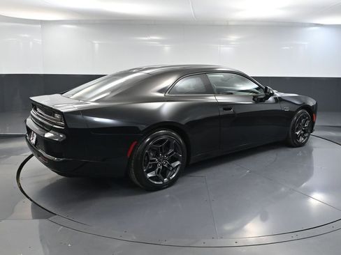 Used 2025 Dodge Charger Daytona R/T w/ Quick Order Package 25M R/T AWD/4WD image 6