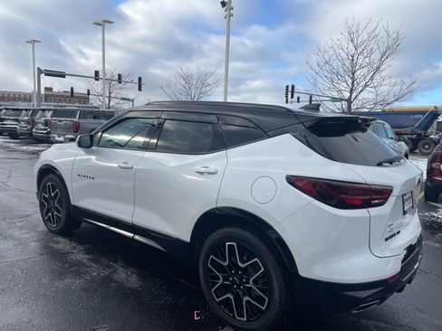 Used 2023 Chevrolet Blazer RS w/ Driver Confidence II Package image 4