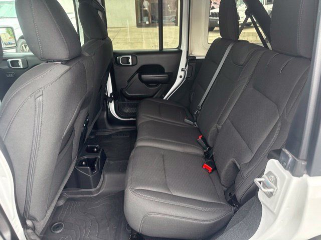 Certified 2022 Jeep Wrangler Unlimited Sport AWD/4WD image 24