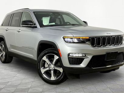 Used 2023 Jeep Grand Cherokee Limited