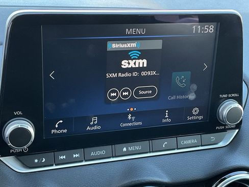 Used 2024 Nissan Sentra SV image 31