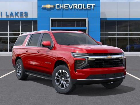 New 2026 Chevrolet Suburban LS RWD image 7