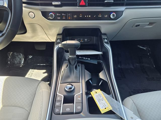 New 2026 Kia Sorento S w/ S Panoramic Sunroof Package FWD image 9
