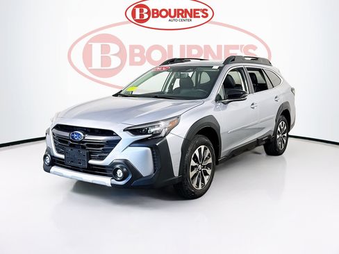 Used 2024 Subaru Outback Limited XT AWD/4WD image 8