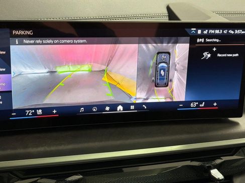 Used 2026 BMW X7 xDrive40i w/ Premium Package image 29