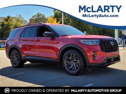 Used 2025 Ford Explorer ST