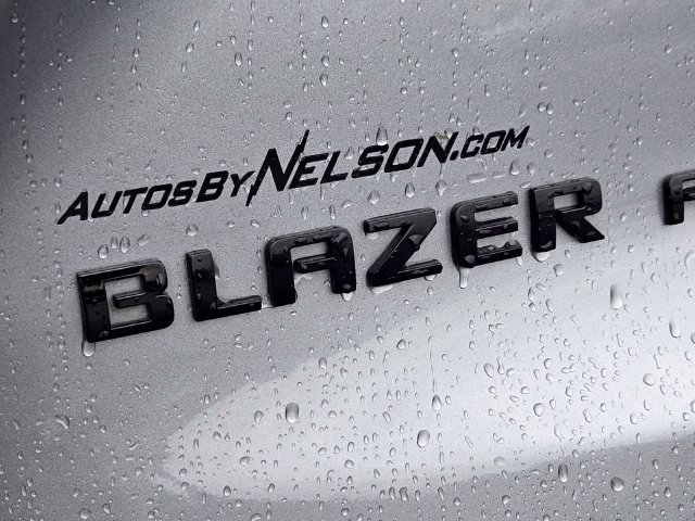 Used 2025 Chevrolet Blazer RS AWD/4WD image 17