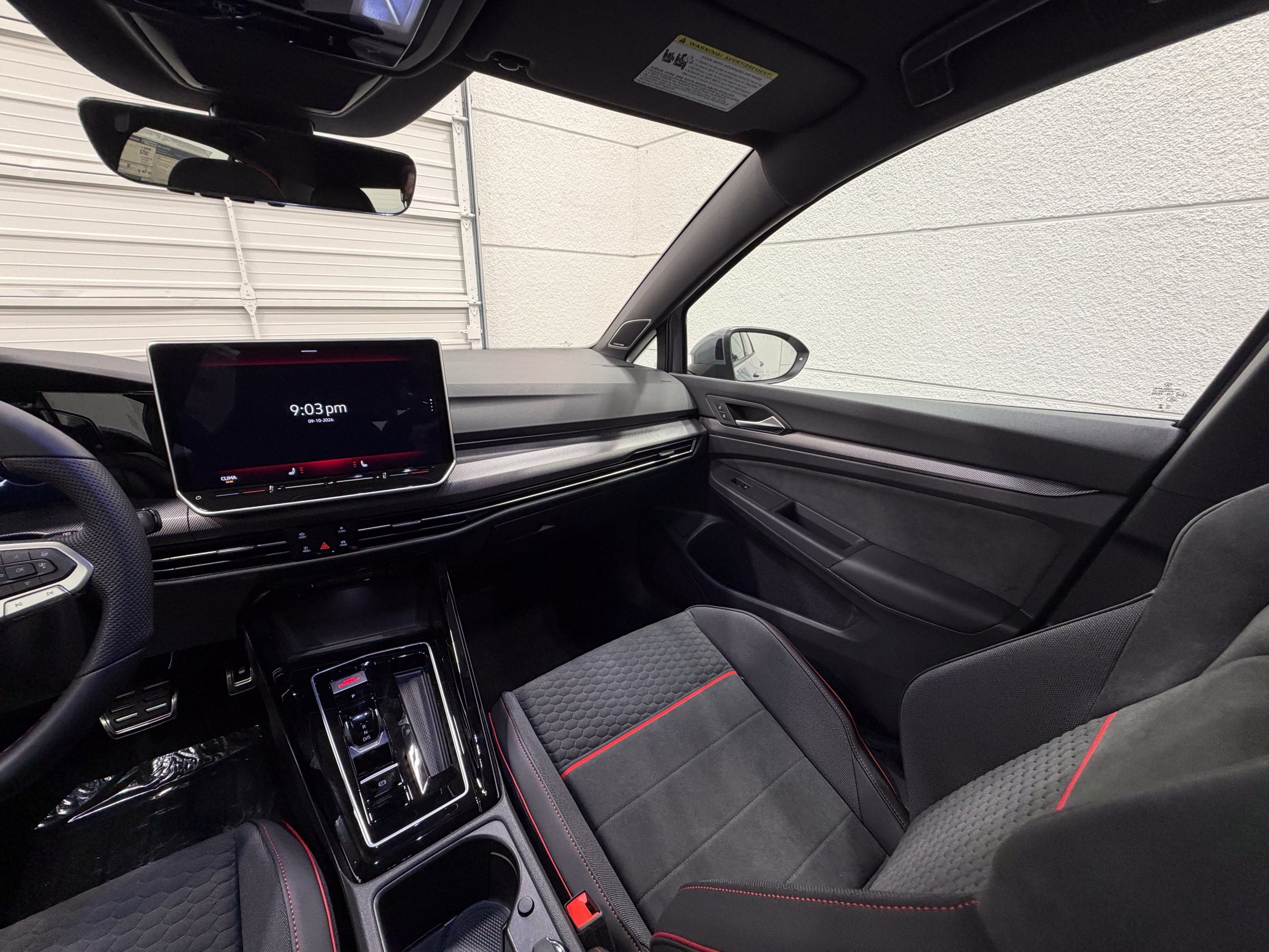 New 2026 Volkswagen GTI SE FWD image 32