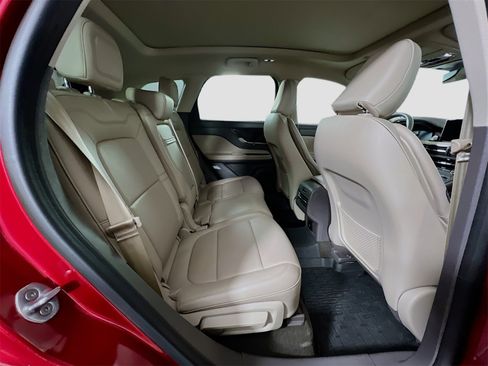 Used 2022 Lincoln Corsair Reserve w/ Elements Package image 29