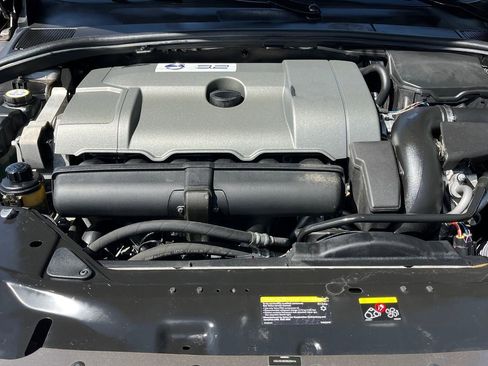 Used 2008 Volvo XC70 3.2 AWD/4WD image 22