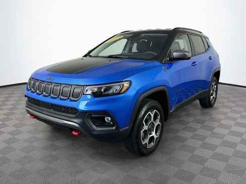 Used 2022 Jeep Compass Trailhawk AWD/4WD image 5