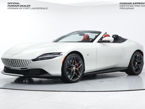 Certified 2025 Ferrari Roma Spider RWD image 1