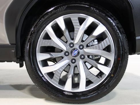 Used 2025 Subaru Forester Touring image 72